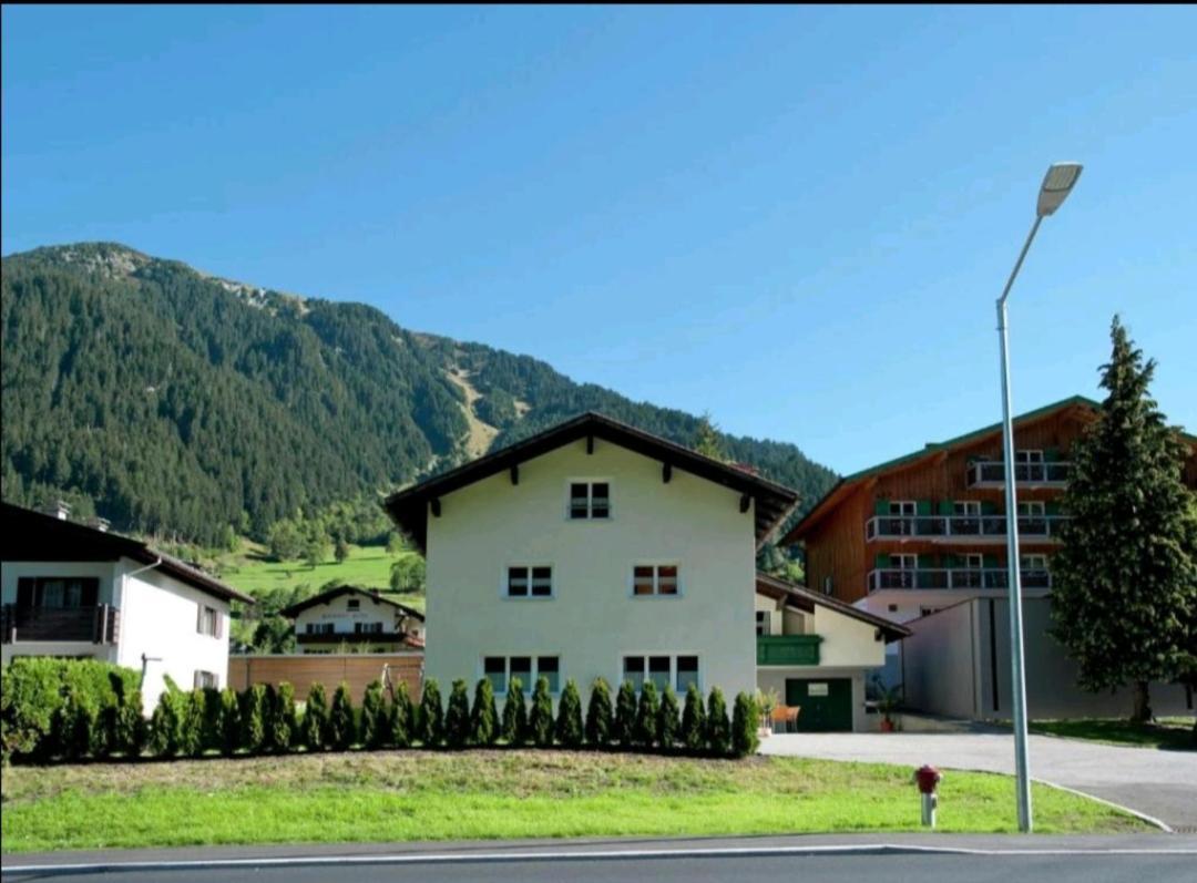 Ferienhaus Durig Gaschurn Bagian luar foto